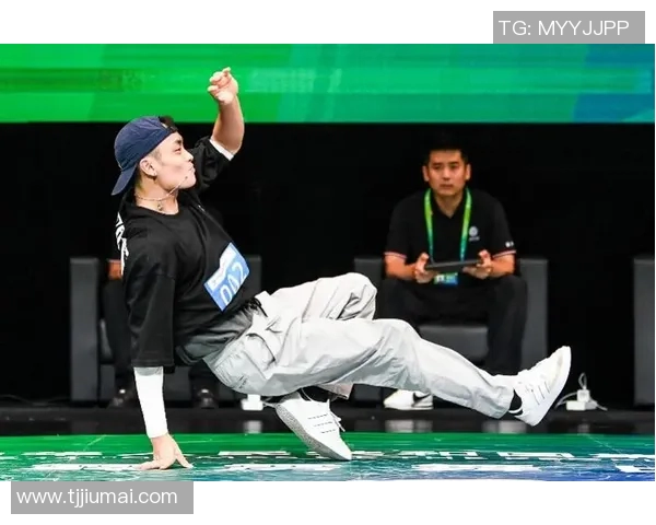 南京极限运动队以98分领跑世界街舞大赛积分榜展现强大实力